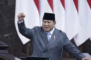 Presiden Prabowo Soroti Kebijakan Ketenagakerjaan: Perlindungan PRT hingga Bagi Hasil Ojol